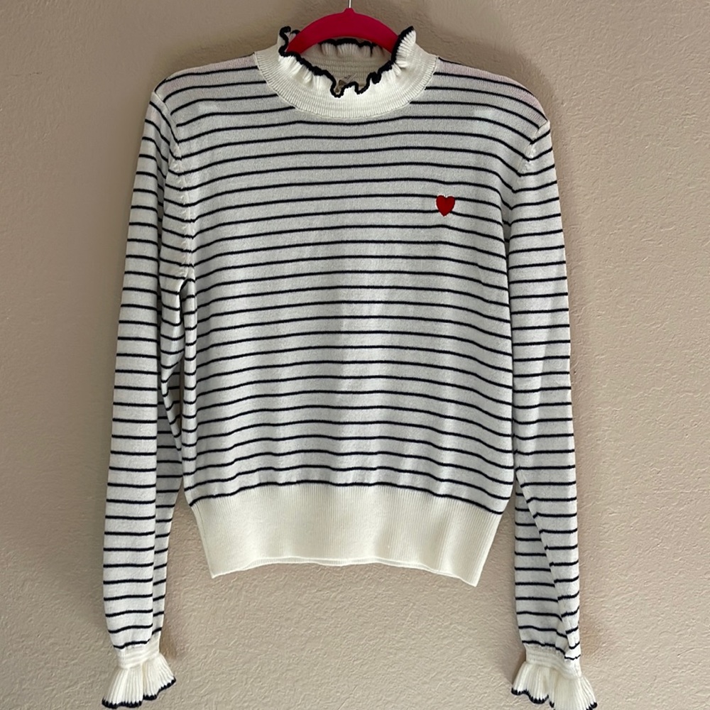 Women’s Knit Sweater